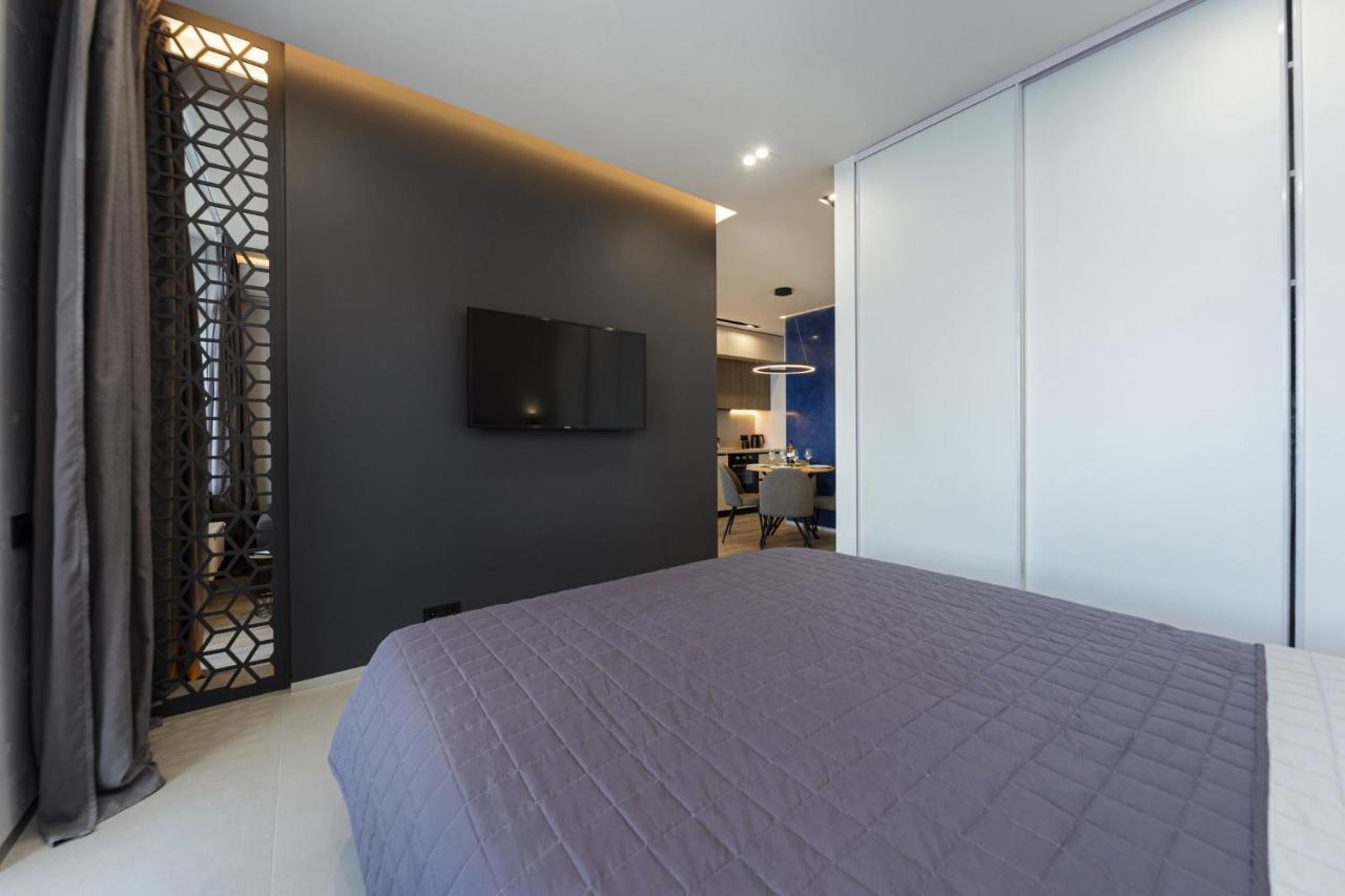 Level 24 - Sea & Sky View Apartment Odesa Exterior photo